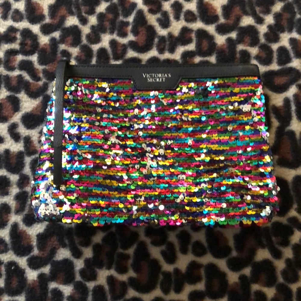 Victoria’s Secret Garment or Cosmetic Bag! NWOT 🖤